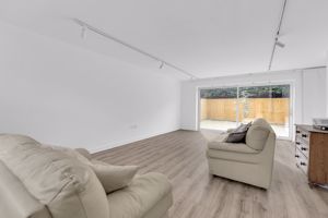 Photo 31- click for photo gallery